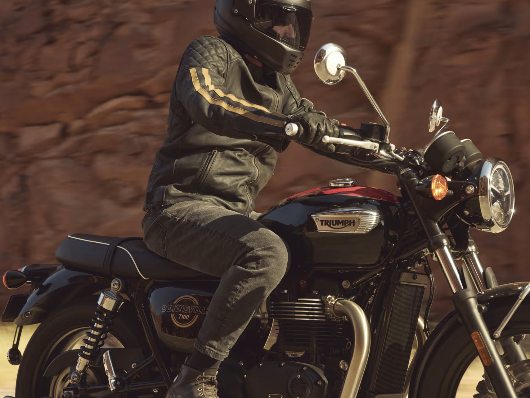 2026 Triumph Bonneville T100 in Belle Plaine, Minnesota - Photo 9