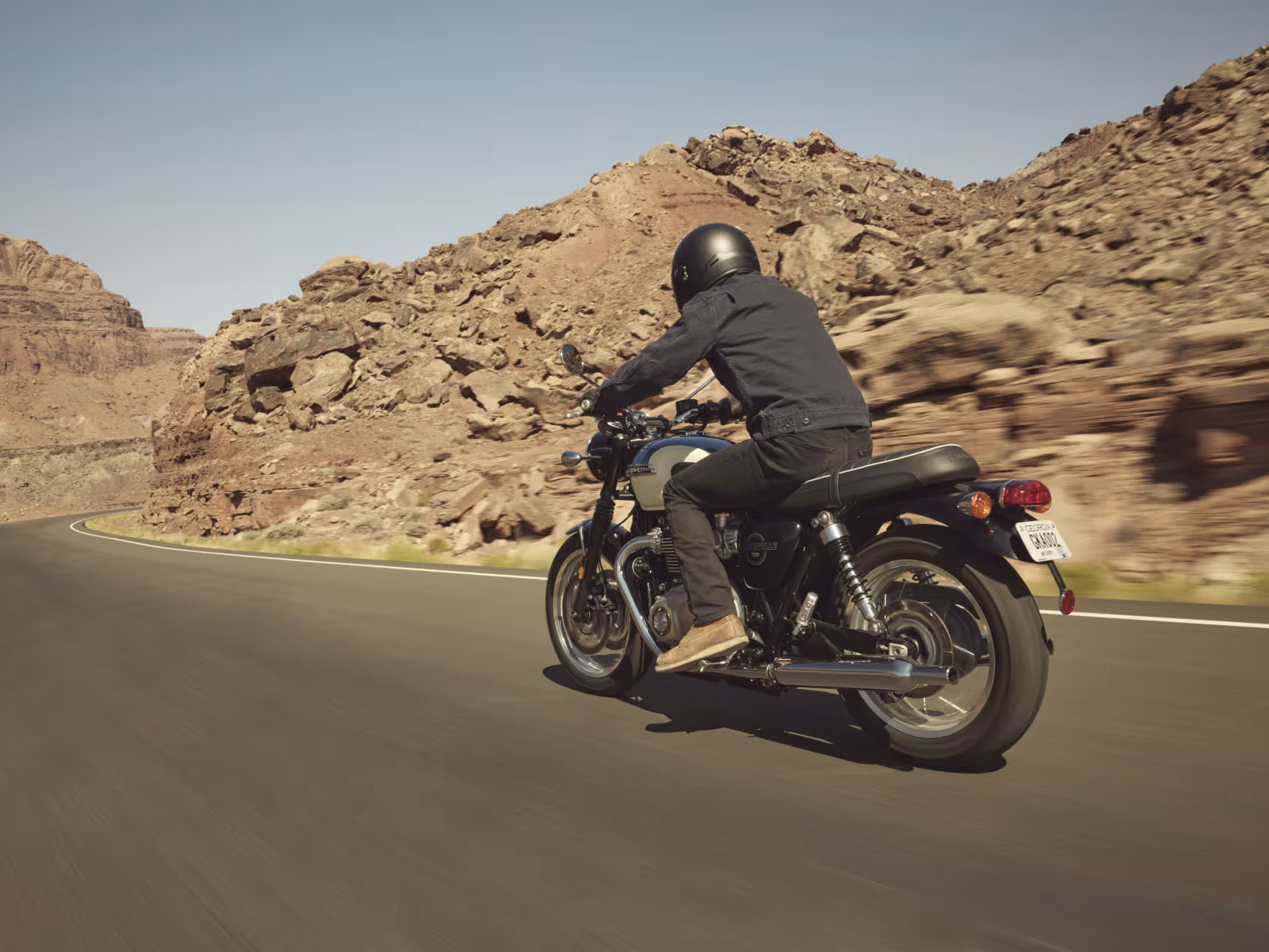 2026 Triumph Bonneville T120 in Belle Plaine, Minnesota - Photo 14