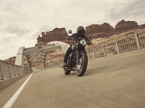 2026 Triumph Bonneville T120 Black in Belle Plaine, Minnesota - Photo 18