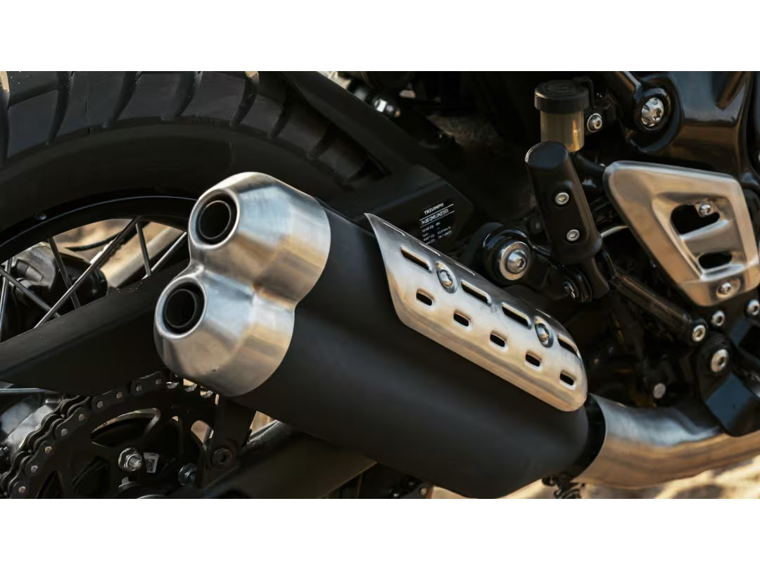2026 Triumph Scrambler 400 XC in Foxboro, Massachusetts - Photo 9
