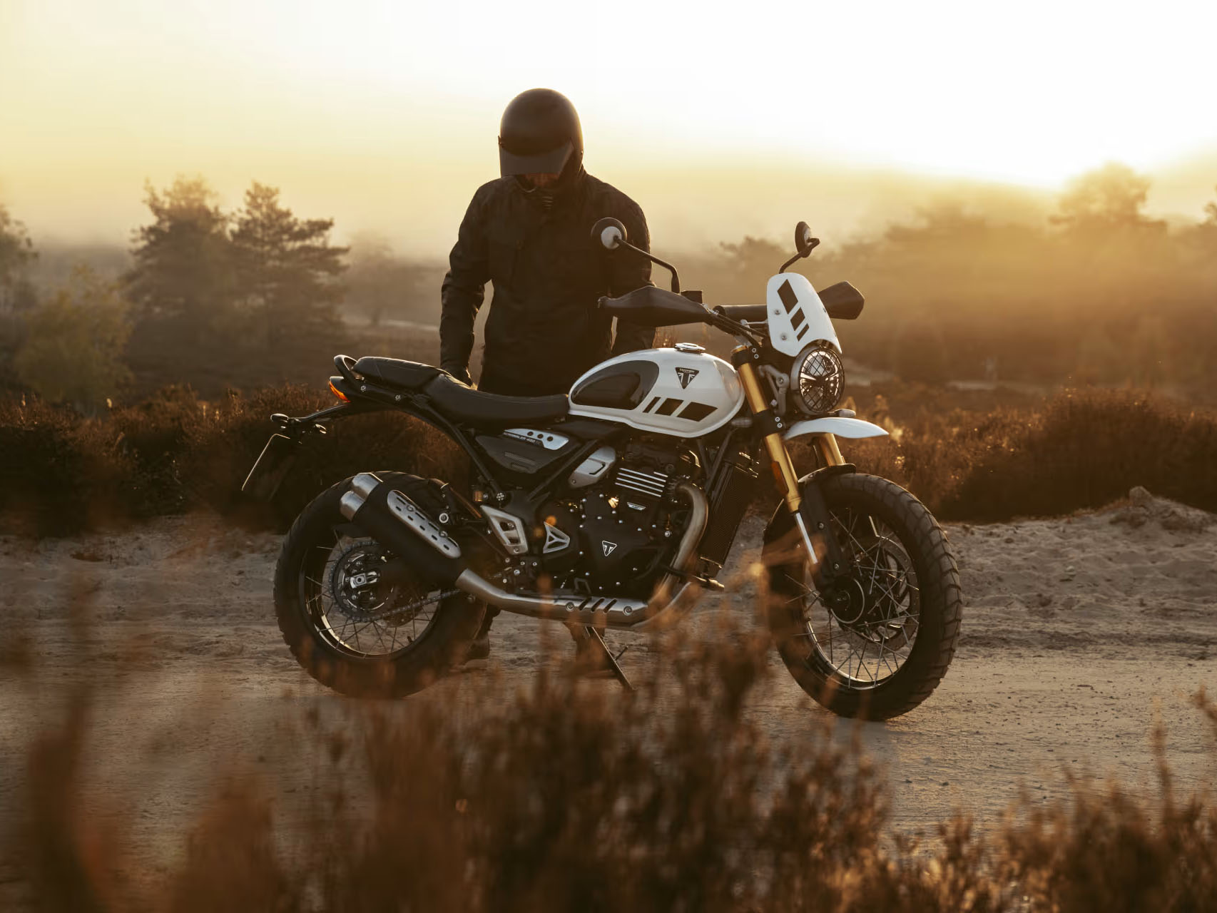 2026 Triumph Scrambler 400 XC in Foxboro, Massachusetts - Photo 16