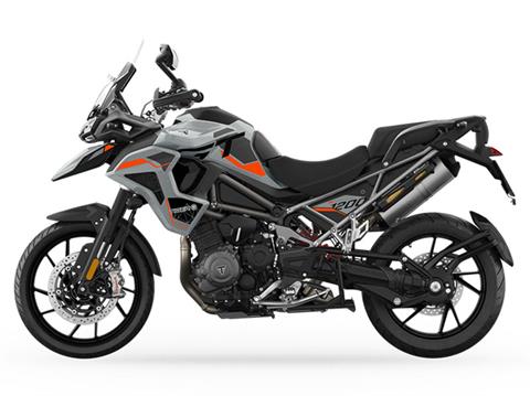 2026 Triumph Tiger 1200 Alpine Edition in Belle Plaine, Minnesota - Photo 2