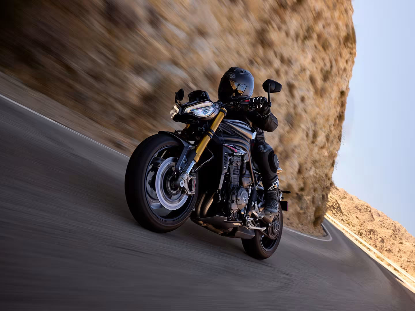 2026 Triumph Speed Triple 1200 RS in Foxboro, Massachusetts - Photo 15