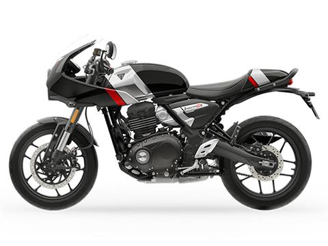 2026 Triumph Thruxton 400 in Warren, Ohio - Photo 2