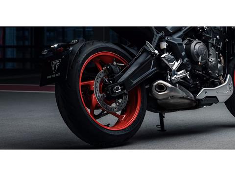 2026 Triumph Trident 660 Triple Tribute Edition in Enfield, Connecticut - Photo 6