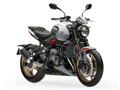 2026 Triumph Trident 800 in Belle Plaine, Minnesota - Photo 3