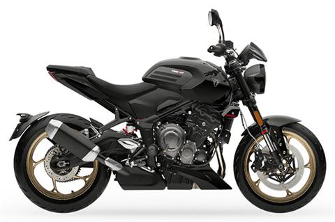 New 2025 Triumph Trident 660 Triple Tribute Edition Snowdonia