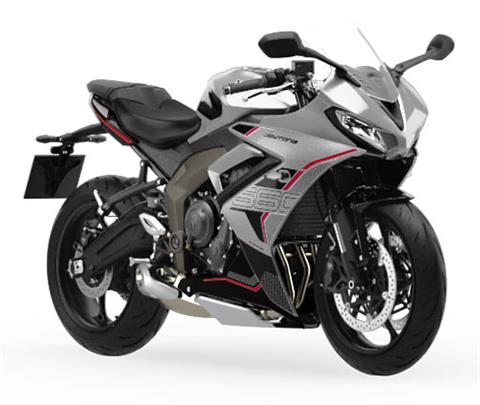 2026 Triumph Daytona 660 in Springfield, Missouri - Photo 3