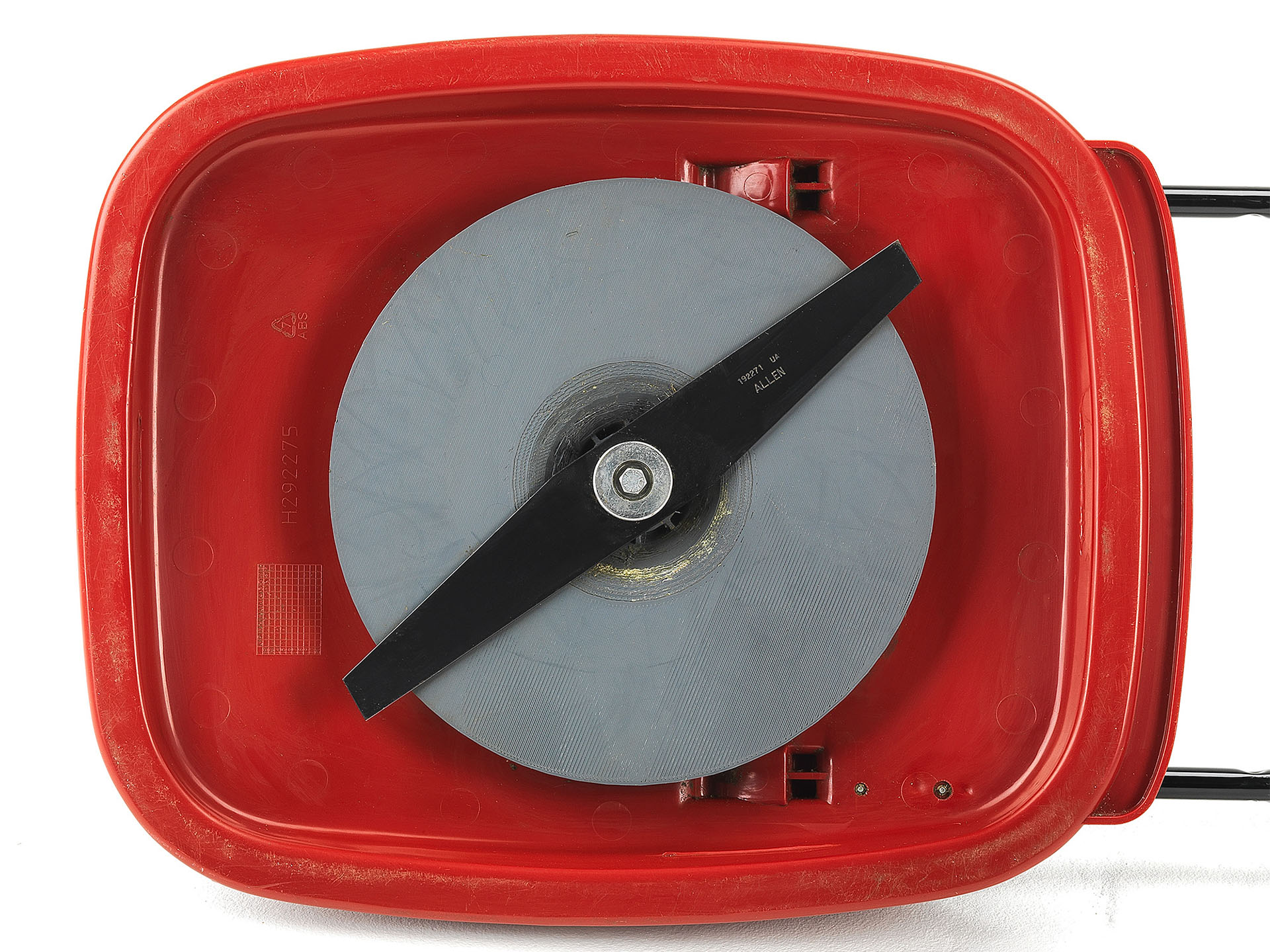 Toro eHoverPro 450 18 in. Push in Gaylord, Michigan - Photo 4