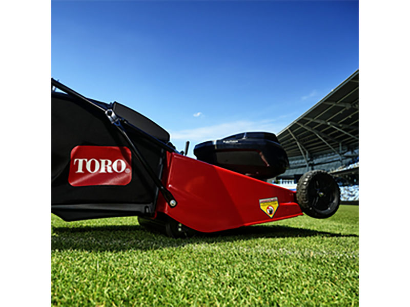 Toro eProStripe 560 22 in. Self-Propel in Mio, Michigan - Photo 7
