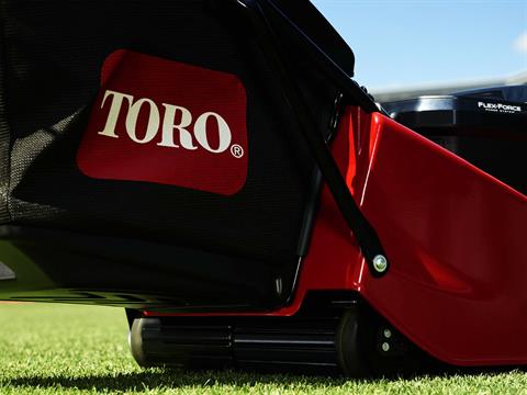 Toro eProStripe 560 22 in. Self-Propelled in Gaylord, Michigan - Photo 6