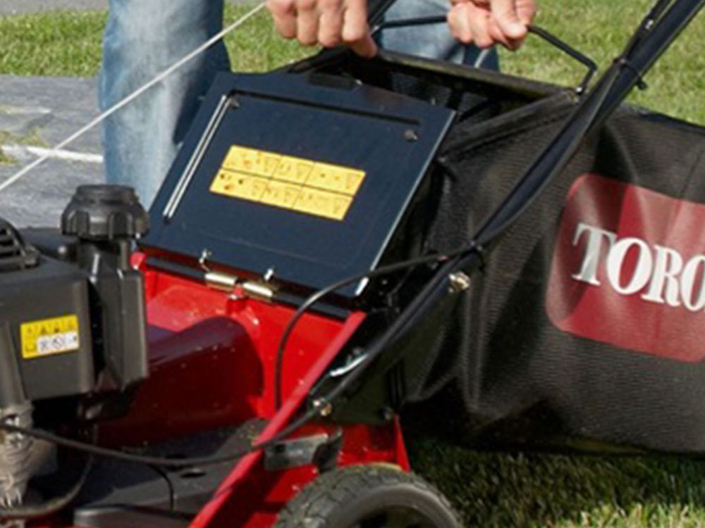 Toro Heavy Duty 21 in. Honda GXV160 Self-Propelled BBC in Stratford, Wisconsin - Photo 11
