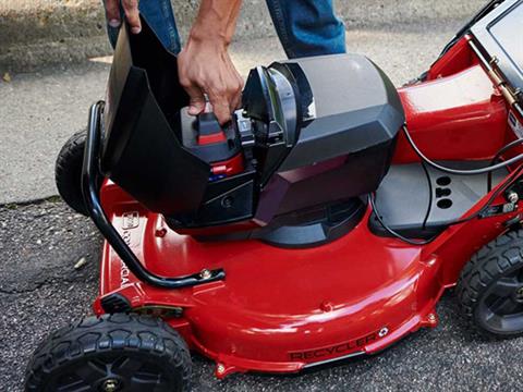 Toro Heavy Duty Revolution 21 in. 60V MAX Self-Propelled Variable Speed Zone Start - (2) 10.0Ah Batteries Included in Stratford, Wisconsin - Photo 5