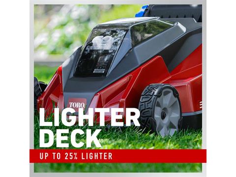 Toro Stripe 21 in. Self-Propelled Dual-Blade w/ Personal Pace - 8.0Ah Battery Included in Gaylord, Michigan - Photo 4