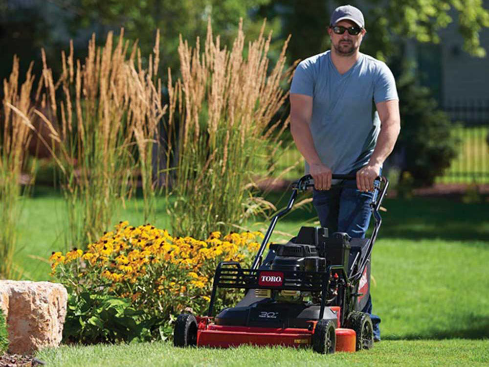 Toro TurfMaster HDX 30 in. Kohler CV224 Command Pro Self-Propelled 224 cc in Gaylord, Michigan - Photo 8