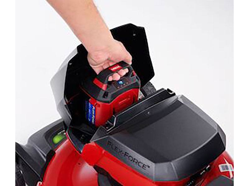 Toro Recycler 22 in. 60V Max w/ Personal Pace & SmartStow in Martinsville, Indiana - Photo 6