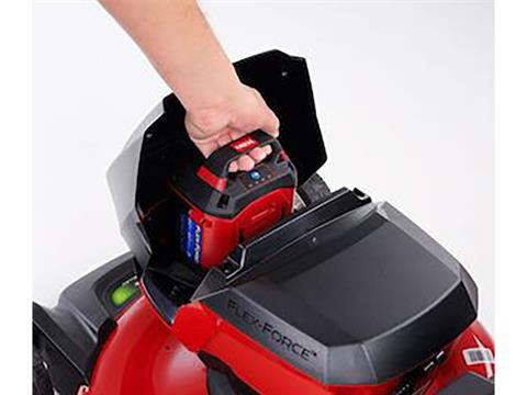 Toro Recycler 22 in. 60V Max w/ Personal Pace & SmartStow in Martinsville, Indiana - Photo 6