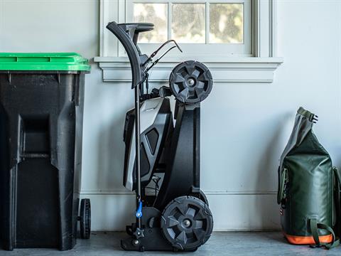 Toro Super Recycler 21 in. 60V MAX Self-Propelled w/ Personal Pace - Battery Not Included in Gaylord, Michigan - Photo 16