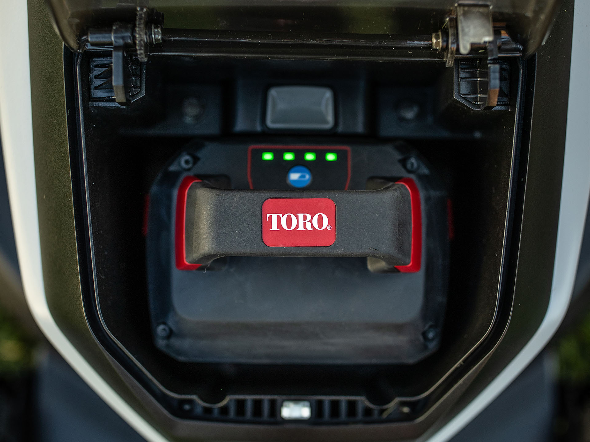 Toro Super Recycler 21 in. 60V MAX Self-Propelled w/ Personal Pace - 7.5Ah Battery Included (21568) in Gaylord, Michigan - Photo 12