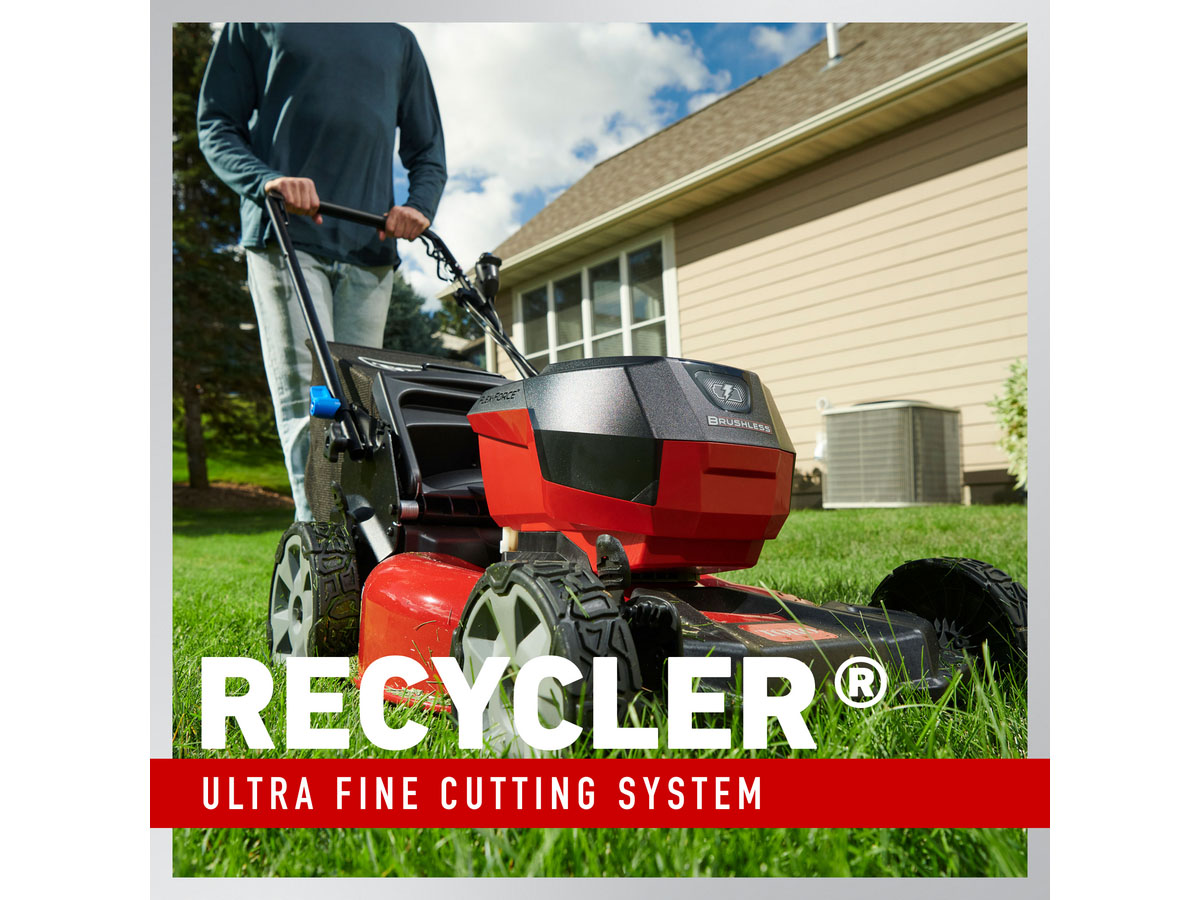 Toro Recycler 21 in. 60V Max Self-Propel w/ SmartStow w/ 6.0Ah Battery in Mio, Michigan - Photo 6