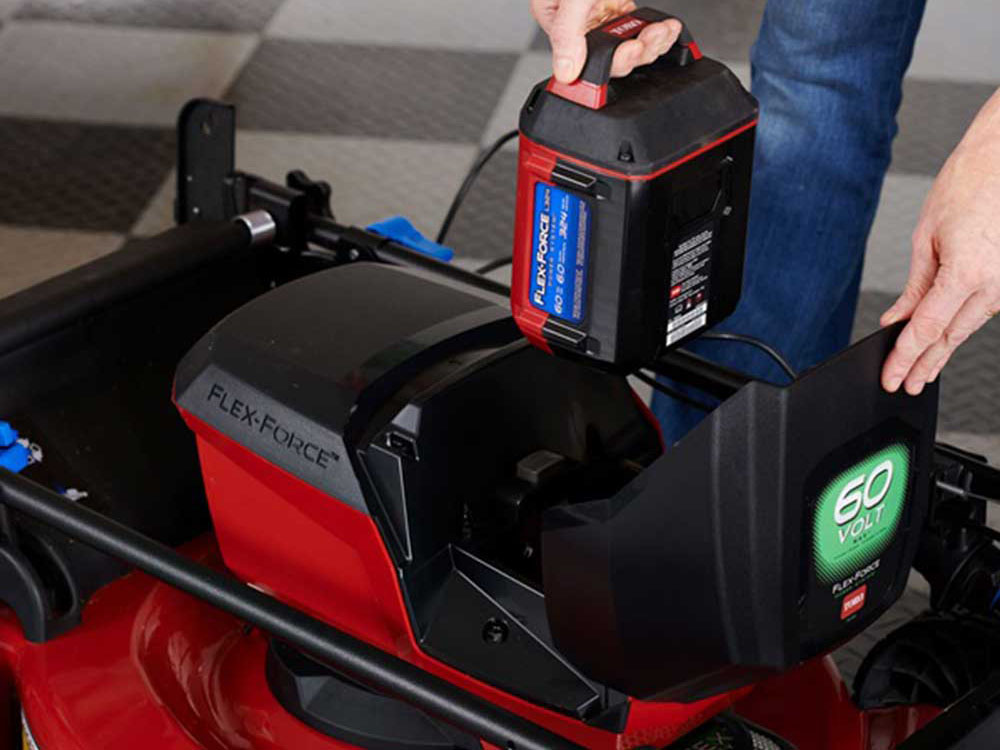 Toro Recycler 22 in. 60V MAX Self-Propelled w/ Personal Pace - Battery Not Included (21466T) in Stratford, Wisconsin - Photo 15