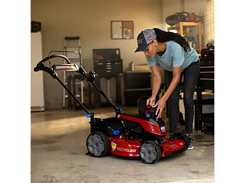 Toro Recycler 22 in. 60V Max Self-Propel Personal Pace Auto-Drive - Tool Only in Pine Bluff, Arkansas - Photo 15