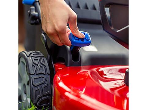 Toro Recycler 22 in. 60V Max Self-Propel w/ Personal Pace & SmartStow w/ 7.5Ah Battery Included in Pine Bluff, Arkansas - Photo 9