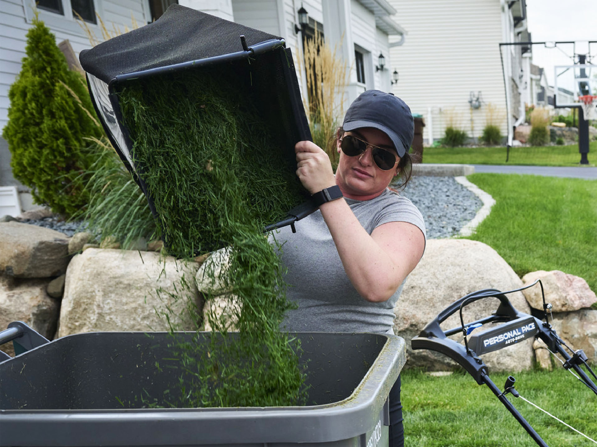 Toro Recycler 22 in. Briggs & Stratton Self-Propelled w/ Personal Pace 163 cc in Gaylord, Michigan - Photo 12