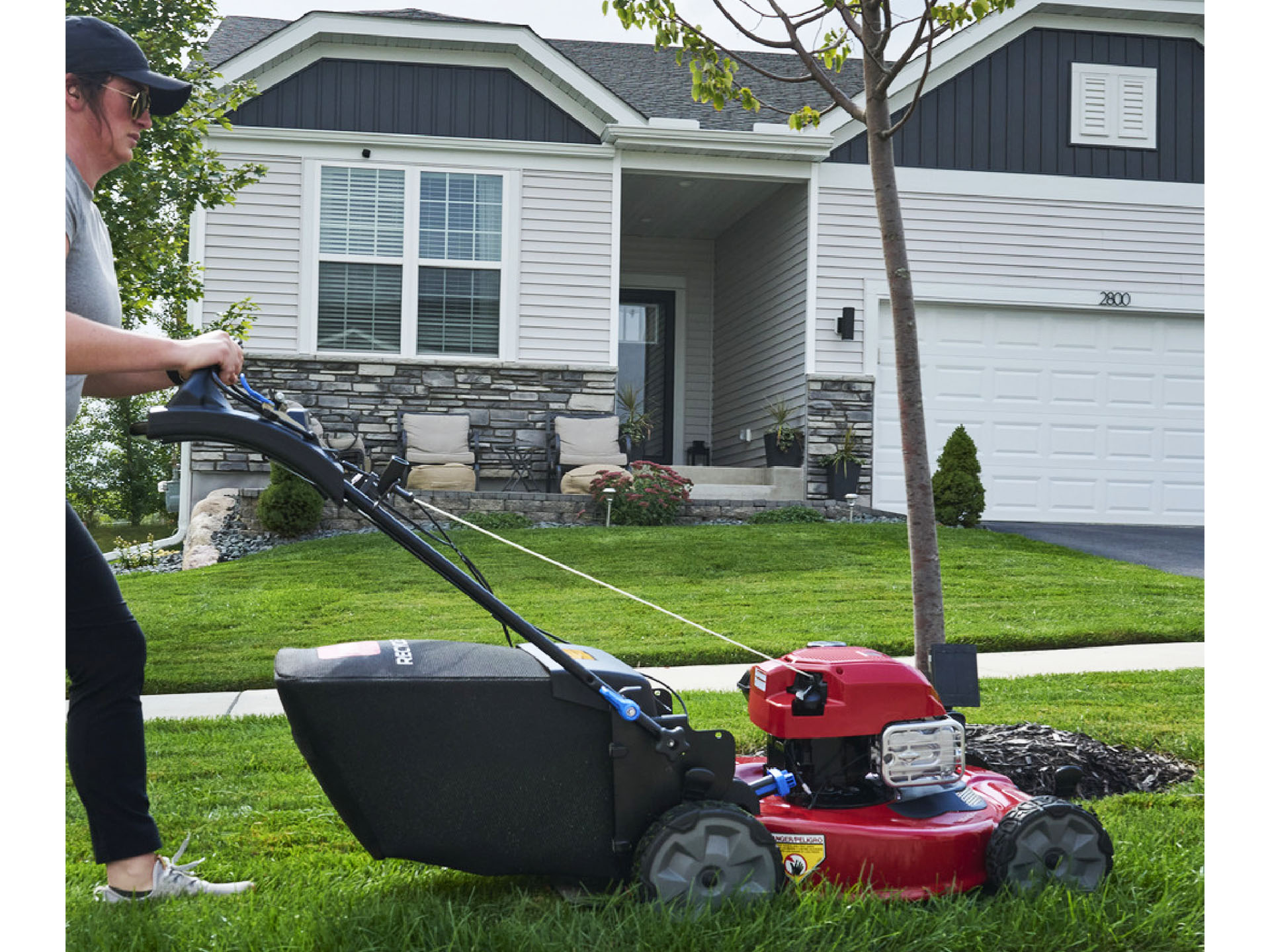 Toro Recycler 22 in. Briggs & Stratton Self-Propelled w/ Personal Pace 163 cc in Gaylord, Michigan - Photo 13