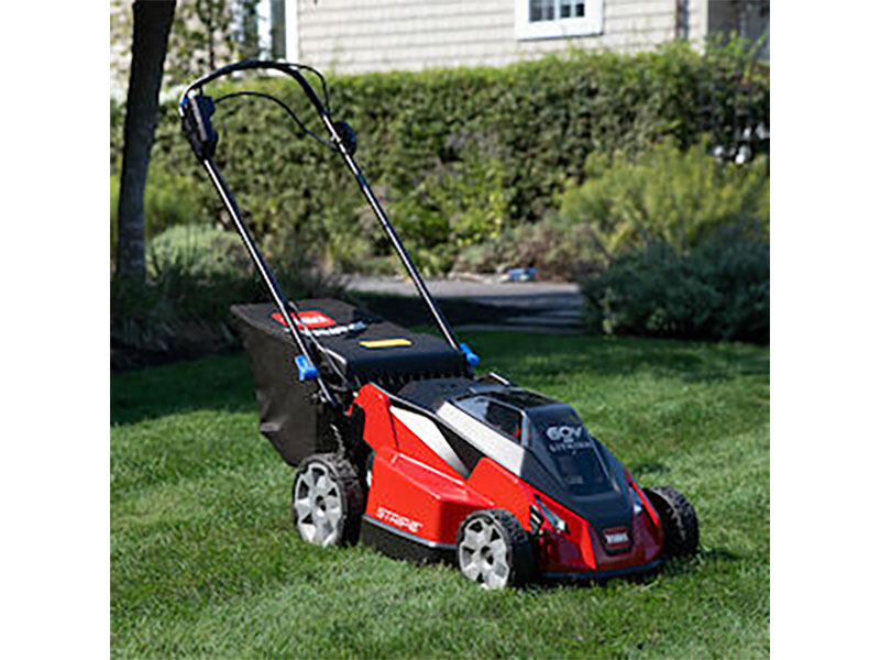 Toro Stripe 21 in. 60V Max Dual-Blades Self-Propel - 7.5Ah Battery / Charger Included in Gaylord, Michigan - Photo 15