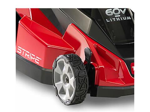 Toro Stripe 21 in. 60V Max Self-Propel - 5.0Ah Battery / Charger Included in Gaylord, Michigan - Photo 5
