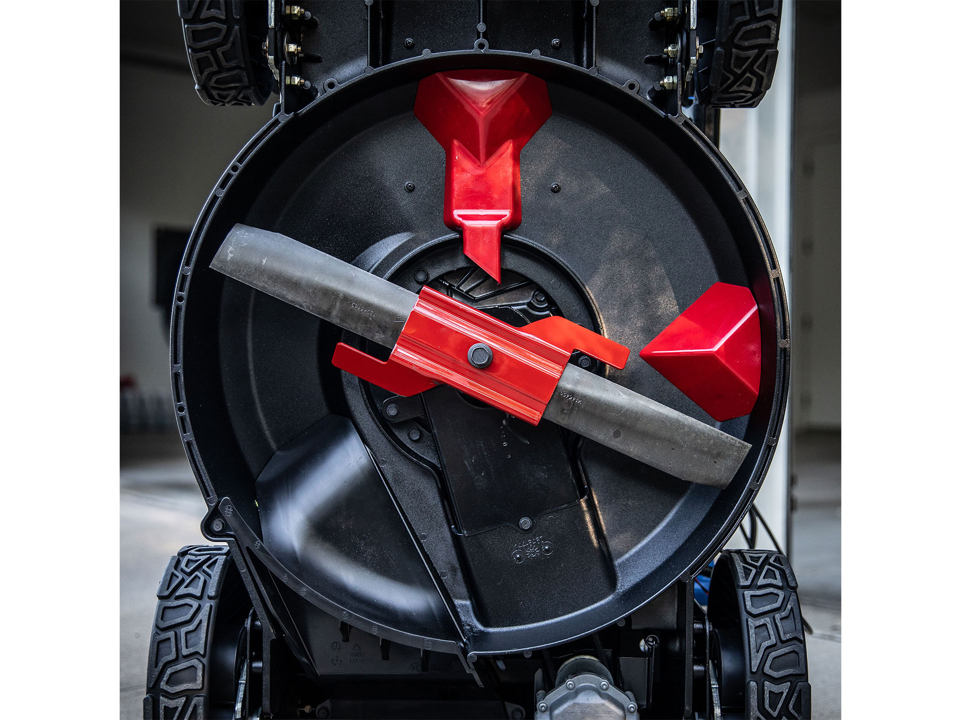 Toro Super Recycler 21 in. Briggs & Stratton EXi Self-Propelled ES w/ Personal Pace & SmartStow 190 cc in Gaylord, Michigan - Photo 12