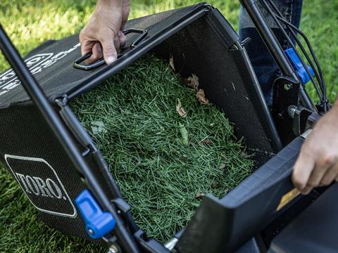 Toro Super Recycler 21 in. Briggs & Stratton EXi Self-Propelled w/ Personal Pace 163 cc (21563) in Stratford, Wisconsin - Photo 12