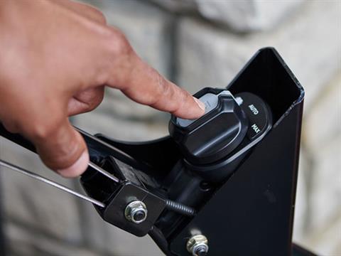 Toro Heavy Duty Revolution 21 in. 60V MAX Self-Propelled Variable Speed Zone Start - (2) 10.0Ah Batteries Included in Gaylord, Michigan - Photo 7