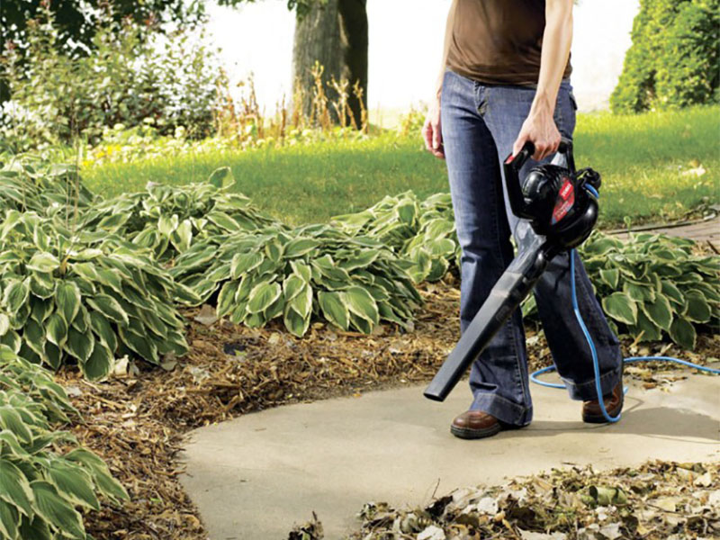 Toro 155 CFM Power Sweep Corded Electric Leaf Blower in Gaylord, Michigan - Photo 7