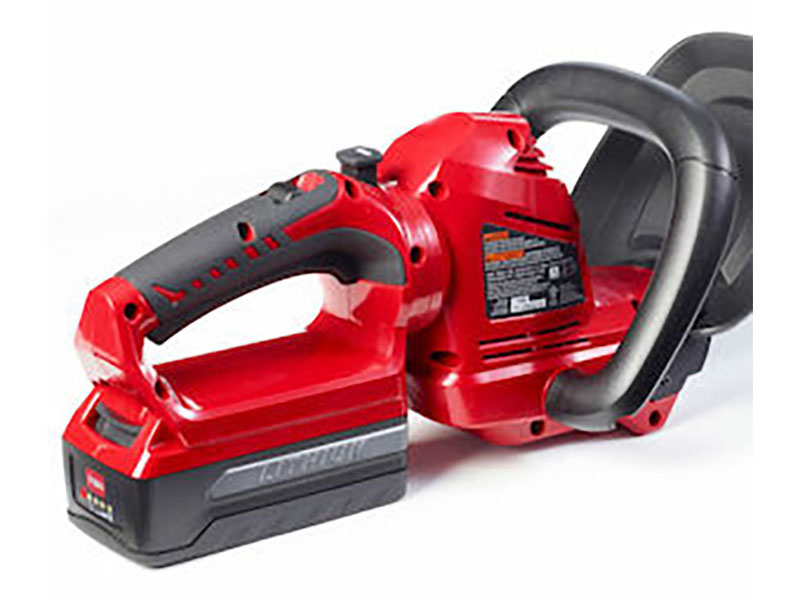 Toro 20V Max 22 in. Cordless Hedge Trimmer in Gaylord, Michigan - Photo 4