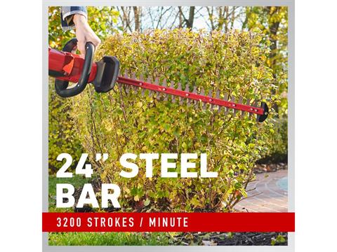 Toro 60V MAX 24 in. Hedge Trimmer w/ 2.5Ah Battery in Gaylord, Michigan - Photo 4