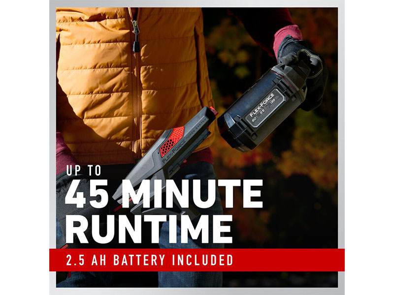 Toro 60V MAX 15 in. / 17 in. Telescoping Carbon Fiber Shaft String Trimmer w/ 2.5Ah Battery in Gaylord, Michigan - Photo 3