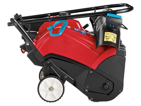 Toro 18 in. Power Clear 518 ZE Gas Snow Blower in Gaylord, Michigan - Photo 4