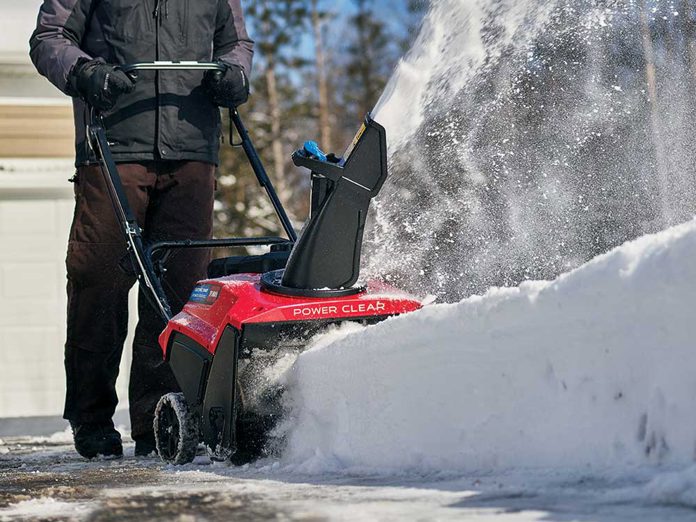 Toro 21 in. Power Clear 821 QZE in Gaylord, Michigan - Photo 17