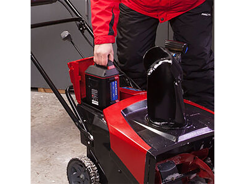 Toro 21 in. Power Clear e21 60V w/ (2) 6.0Ah Batteries & Charger in Mio, Michigan - Photo 6