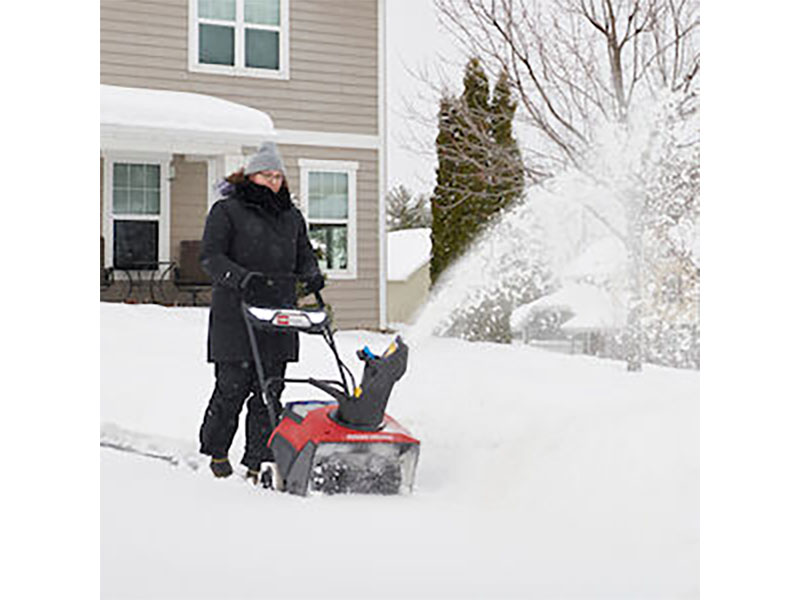 Toro 21 in. Power Clear e21 60V w/ (2) 6.0Ah Batteries & Charger in Mio, Michigan - Photo 7