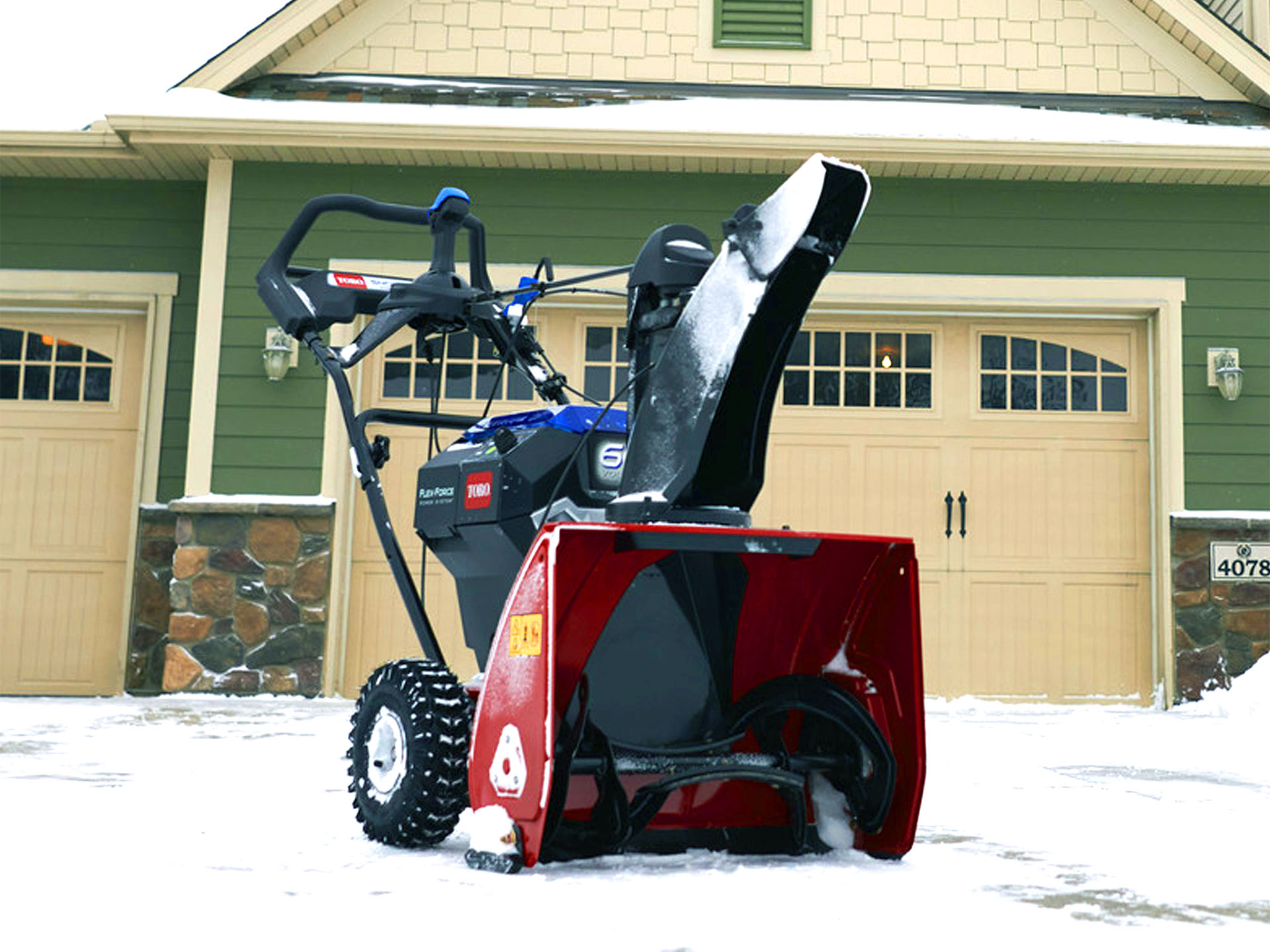 Toro 60V MAX 24 in. SnowMaster Single-Stage Snow Blower - Battery Not Included in Gaylord, Michigan - Photo 15