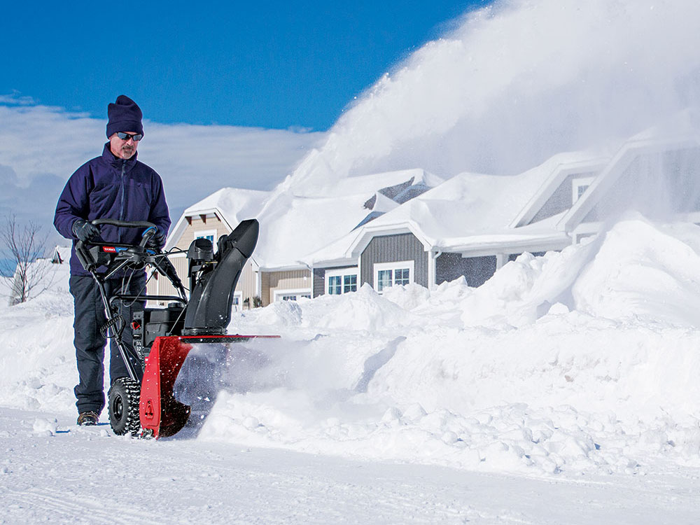 Toro 24 in. SnowMaster 824 QXE in Gaylord, Michigan