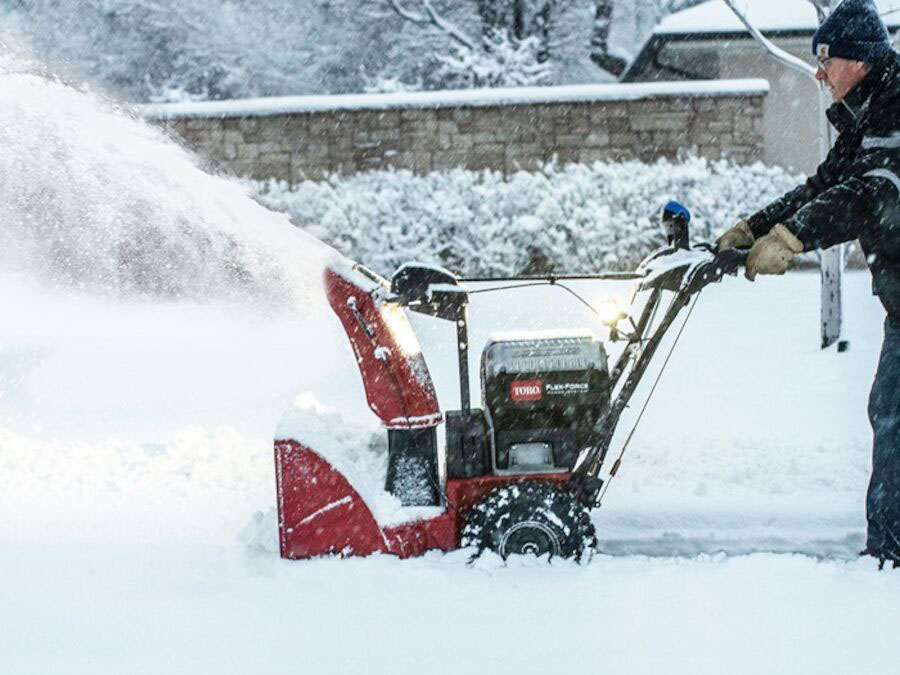 Toro 26 in. Power Max 826 OHAE in Mio, Michigan - Photo 5