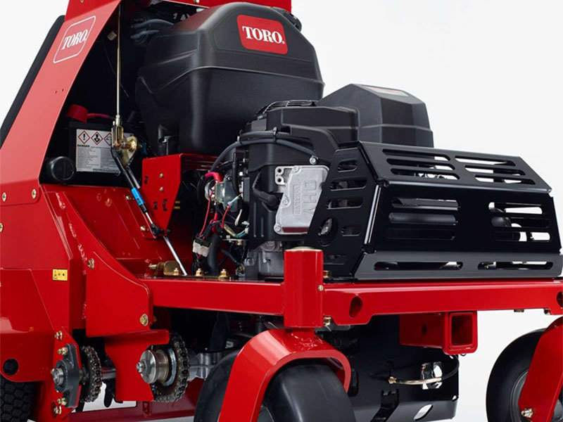 Toro 30 in. Stand-On Aerator in Gaylord, Michigan - Photo 2