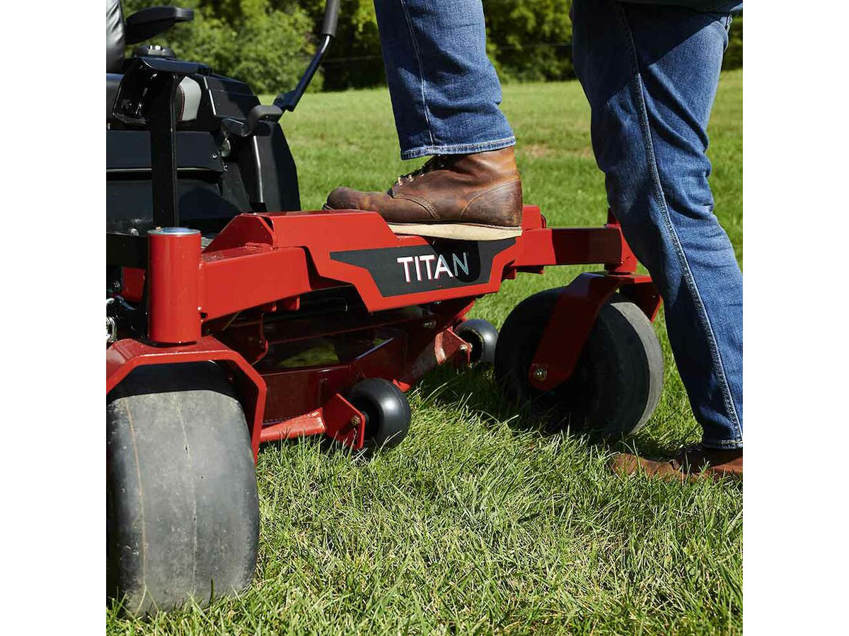 2025 Toro TITAN 60 in. Kohler 26 hp in Pine Bluff, Arkansas - Photo 5