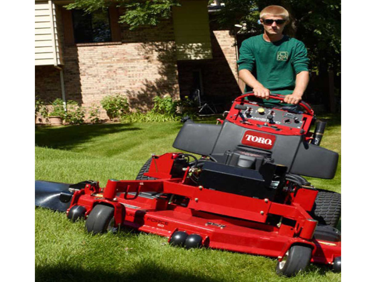 New 2025 Toro GrandStand 40 in. Kawasaki FS541 15 hp, Clover SC