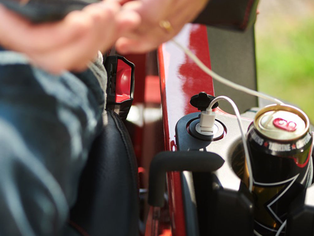 2026 Toro Z Master 4000 HDX 72 in. Kawasaki FX1000V 35 hp MyRIDE in Pine Bluff, Arkansas - Photo 8