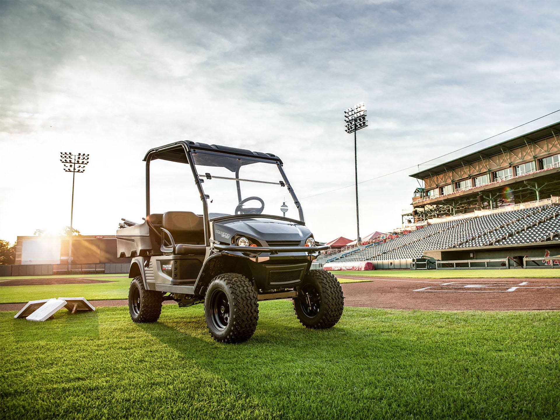 2023 Tracker Off Road OX400 in Topeka, Kansas - Photo 17